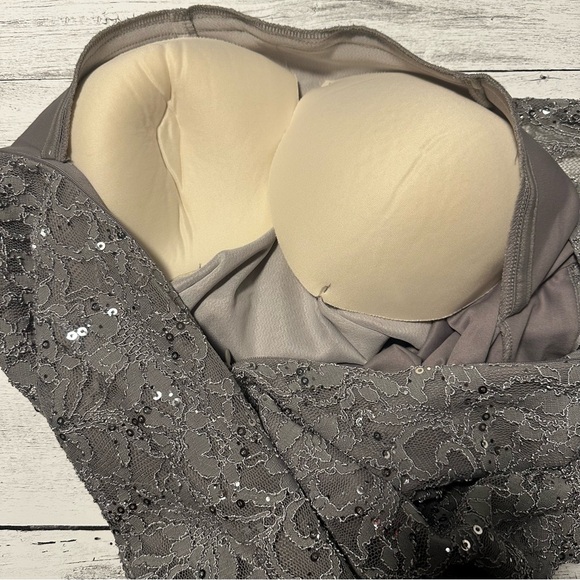 R & M Richards Sequin Lacey Silver Gown - Picture 9 of 9